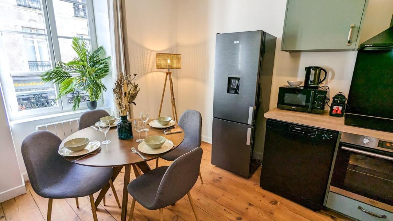 Cosy Calypso 2Ch - Quartier Des Halles & Parking Pau Zewnętrze zdjęcie